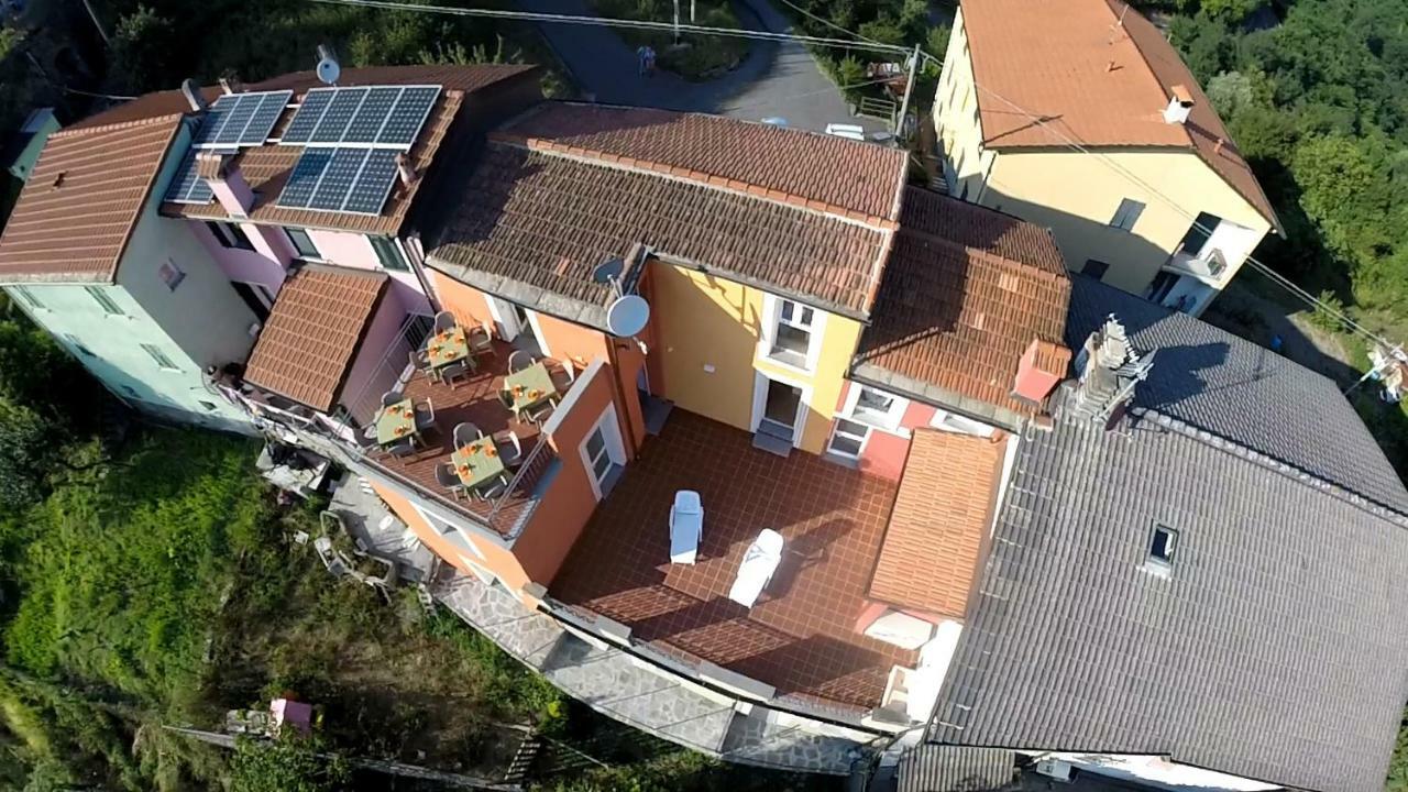 Il Gelsomino Hotel Carrodano Inferiore Bagian luar foto